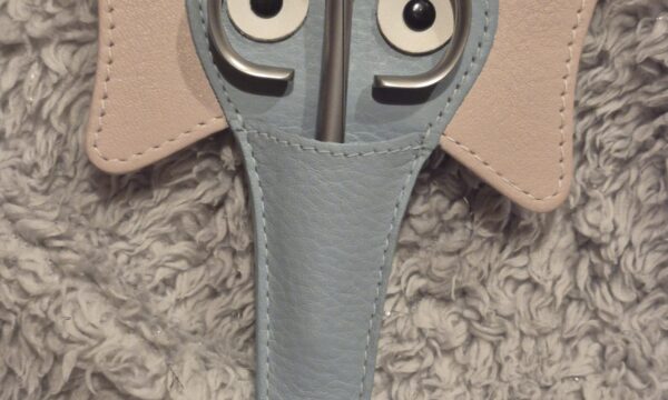 Ciseaux Courbé pour Bébés et Enfants Rubis®