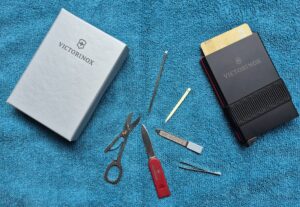 Portefeuille de carte Multi-fonctions de Victorinox®