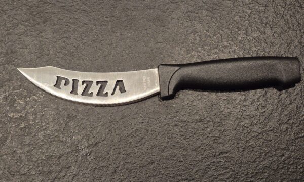 Couteau à pizza – Noir Inox – Coupe nette & précise🍕