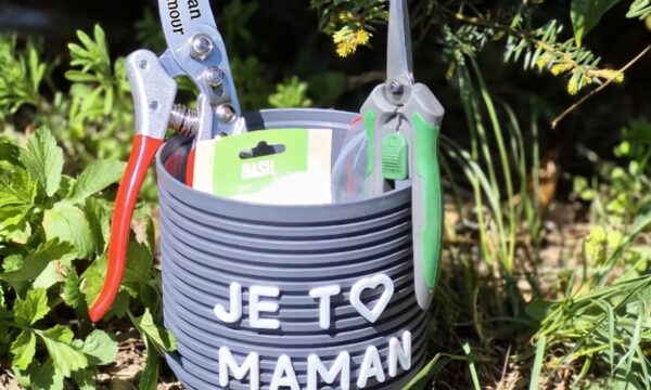 🌸 Coffret Jardinage Personnalisé – Édition Limitée Fête des Mamies fêtes des mères, des pères...